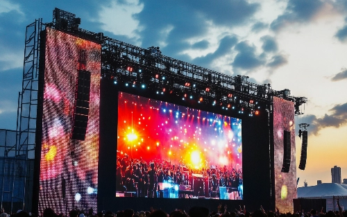 Why Choose a Waterproof LED Display for Your Outdoor Events?