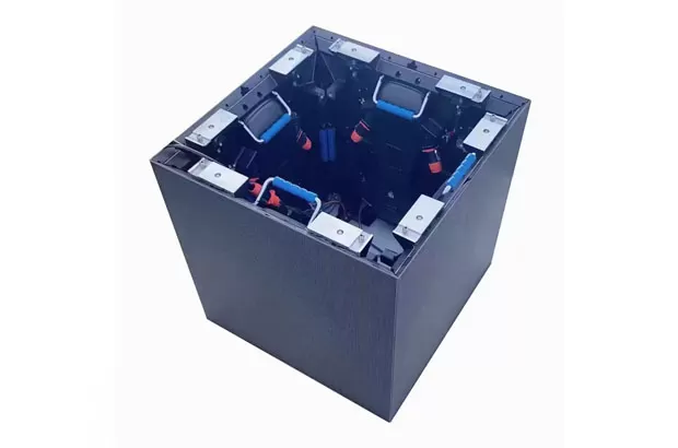 IR & OR L-Y Pro Series (Indoor: P1.9, P2.6, P2.9, P3.9; Outdoor: P2.6, P2.9, P3.9, P4.8)